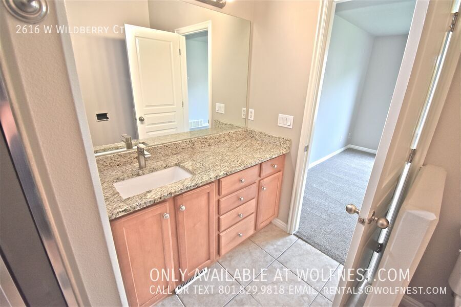 Stunning 4 Bed Lehi Home! No Deposit Option! property image