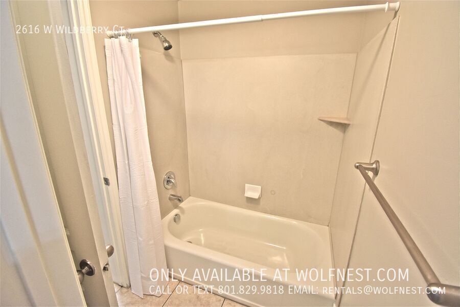 Stunning 4 Bed Lehi Home! No Deposit Option! property image