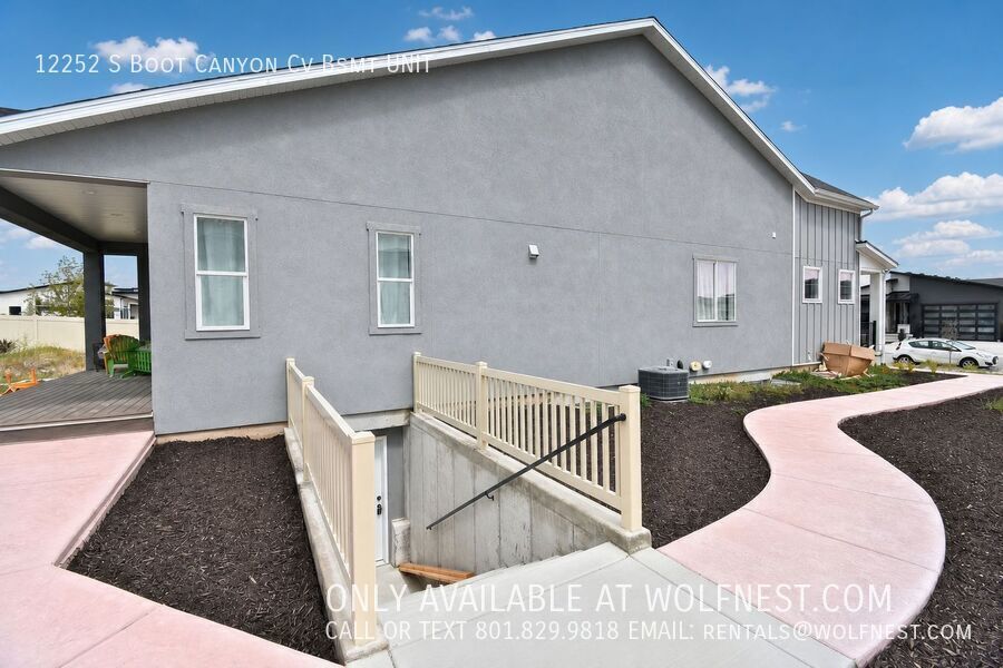 Spacious 2 Bed Herriman Bsmt Unit! No Deposit Option! property image