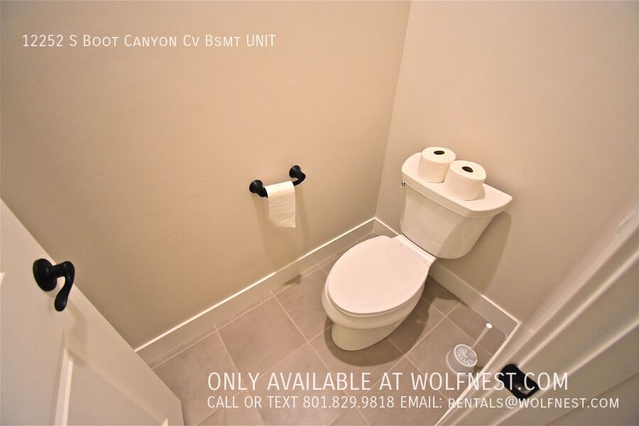 Spacious 2 Bed Herriman Bsmt Unit! No Deposit Option! property image
