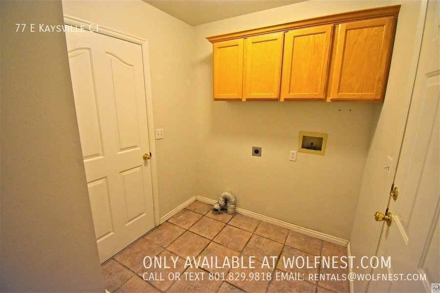 Spacious 4 Bedroom Draper Home with 2 Kitchens! No Deposit Option! property image