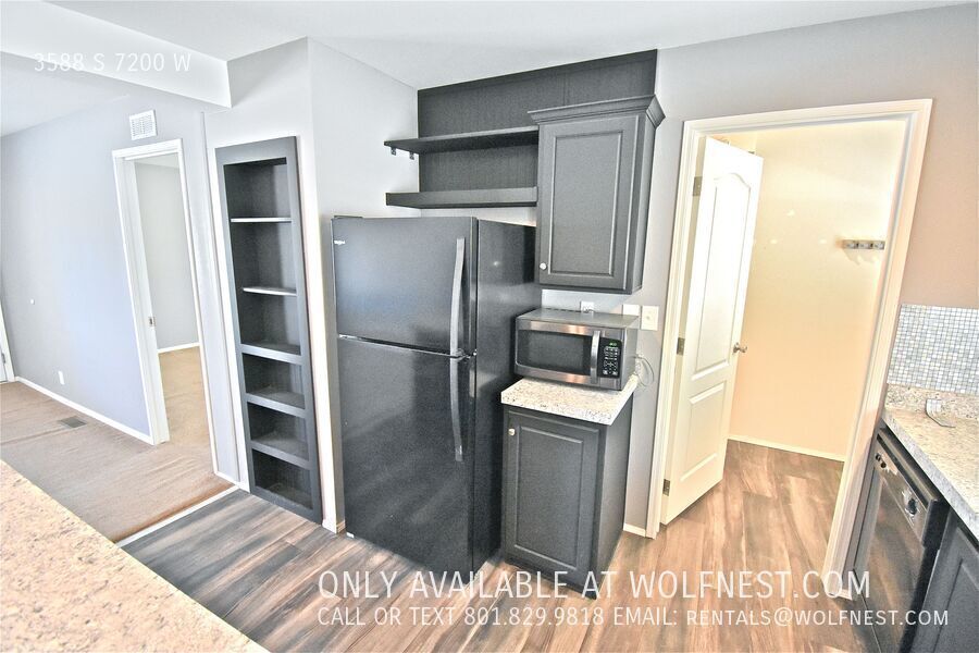 Lovely 2 Bed Magna Unit! No Deposit Option! property image