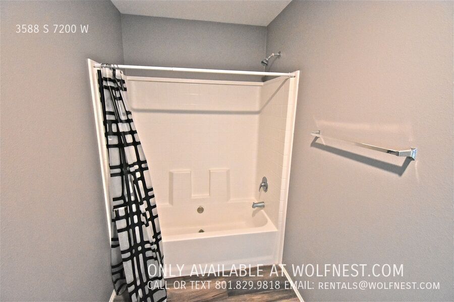 Lovely 2 Bed Magna Unit! No Deposit Option! property image