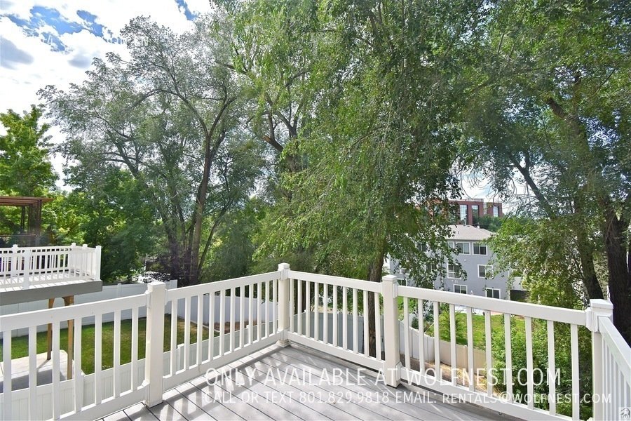 Spacious 3+ Bed Murray Townhome! No Deposit Option! property image
