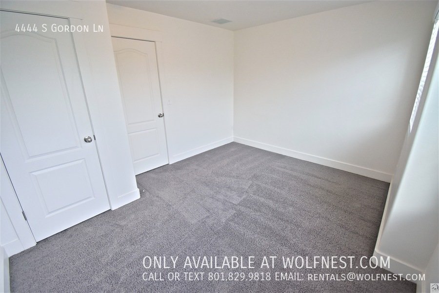 Spacious 3+ Bed Murray Townhome! No Deposit Option! property image