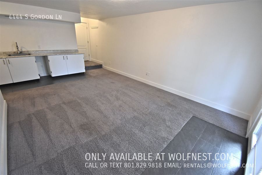Spacious 3+ Bed Murray Townhome! No Deposit Option! property image