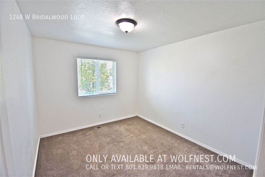Stunning 3 Bed Lehi Townhome! No Deposit Option! property image