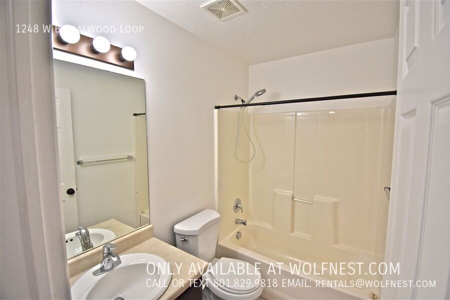Stunning 3 Bed Lehi Townhome! No Deposit Option! property image