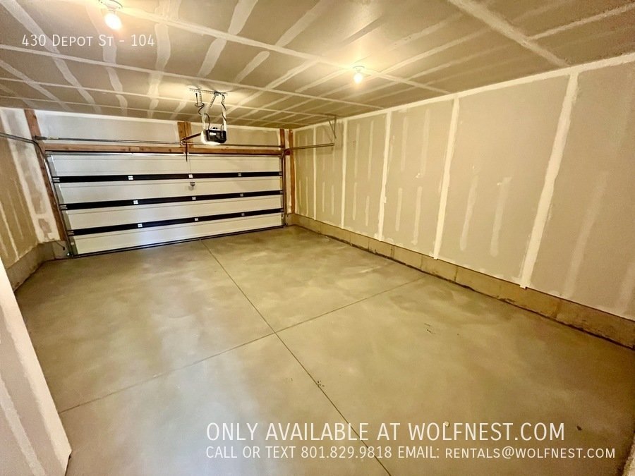 Newer 2 Bed Clearfield Townhome! No Deposit Option! property image