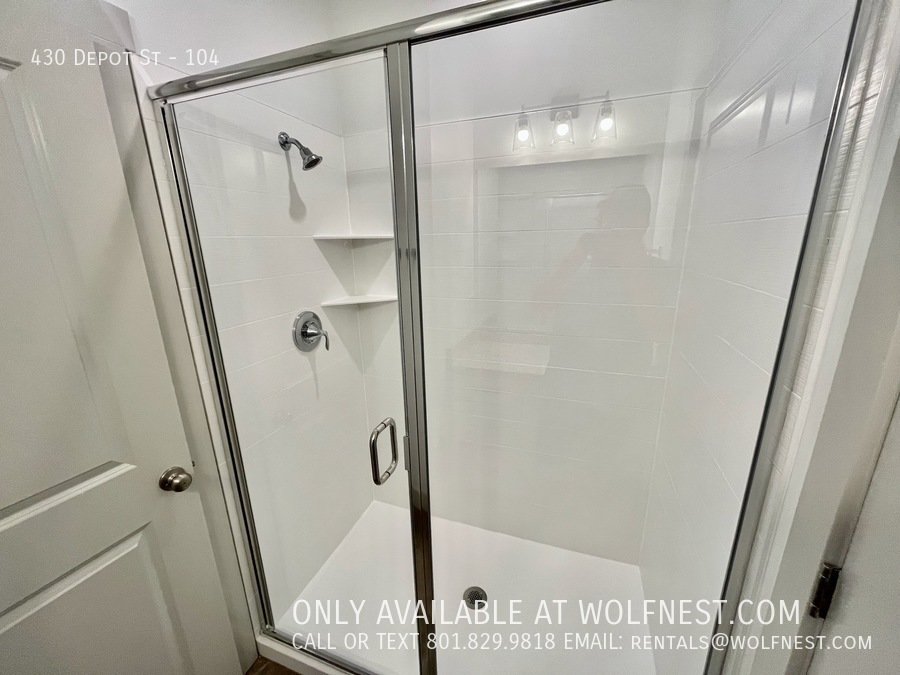 Newer 2 Bed Clearfield Townhome! No Deposit Option! property image