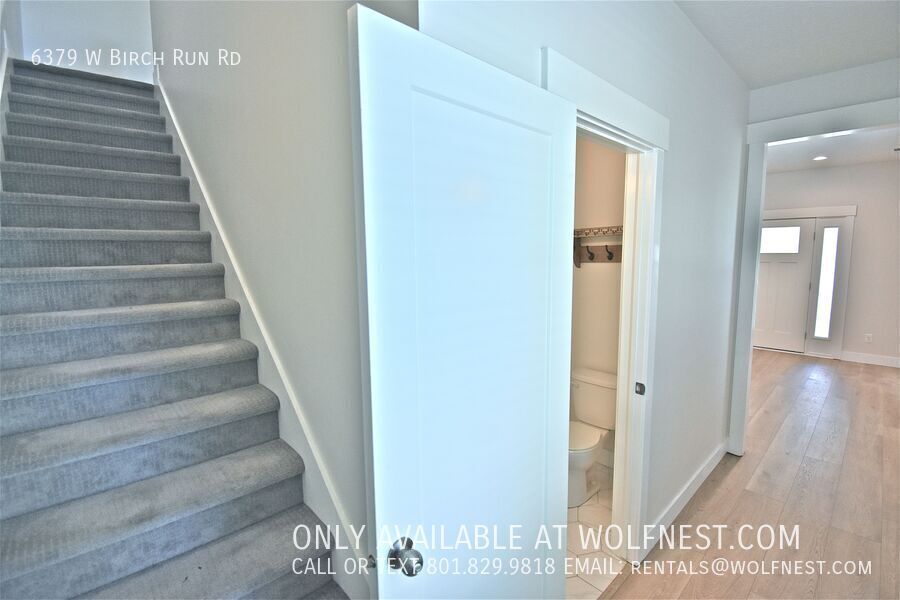 Beautiful 3 Bed Daybreak Townhome! No Deposit Option! property image