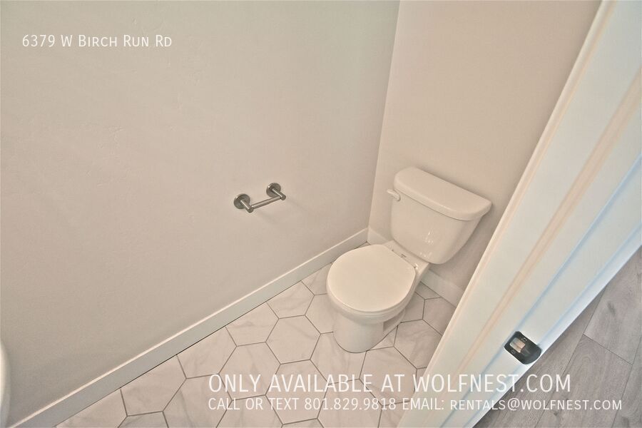 Beautiful 3 Bed Daybreak Townhome! No Deposit Option! property image