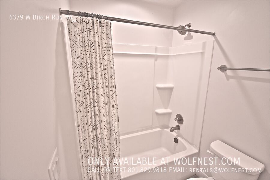 Beautiful 3 Bed Daybreak Townhome! No Deposit Option! property image