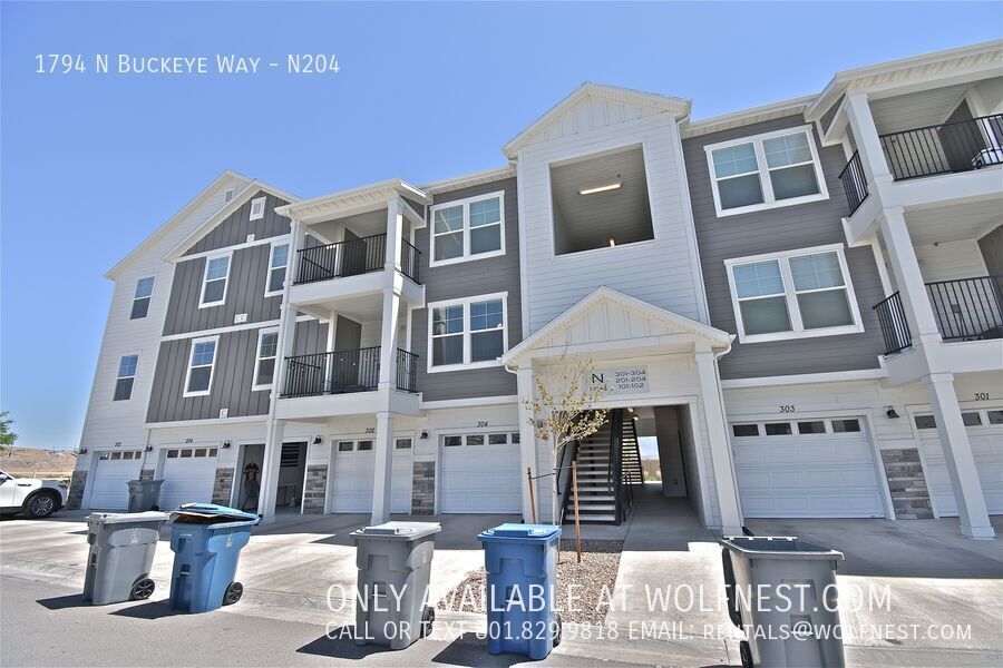 Stunning 3 Bed Saratoga Springs Condo! No Deposit Option! property image