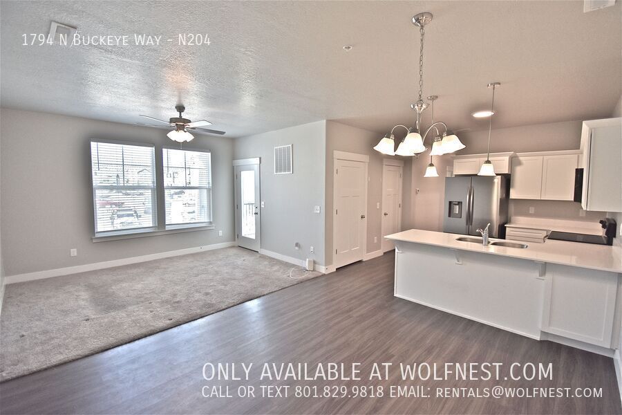 Stunning 3 Bed Saratoga Springs Condo! No Deposit Option! property image