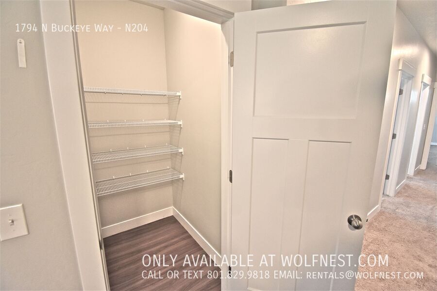 Stunning 3 Bed Saratoga Springs Condo! No Deposit Option! property image