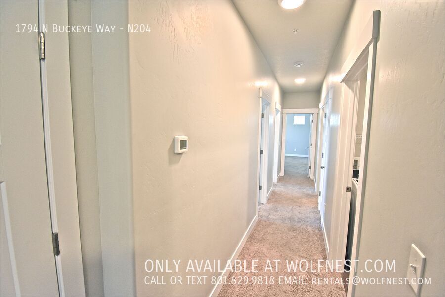 Stunning 3 Bed Saratoga Springs Condo! No Deposit Option! property image