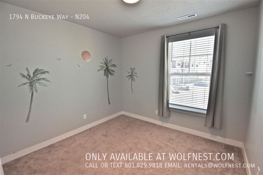 Stunning 3 Bed Saratoga Springs Condo! No Deposit Option! property image