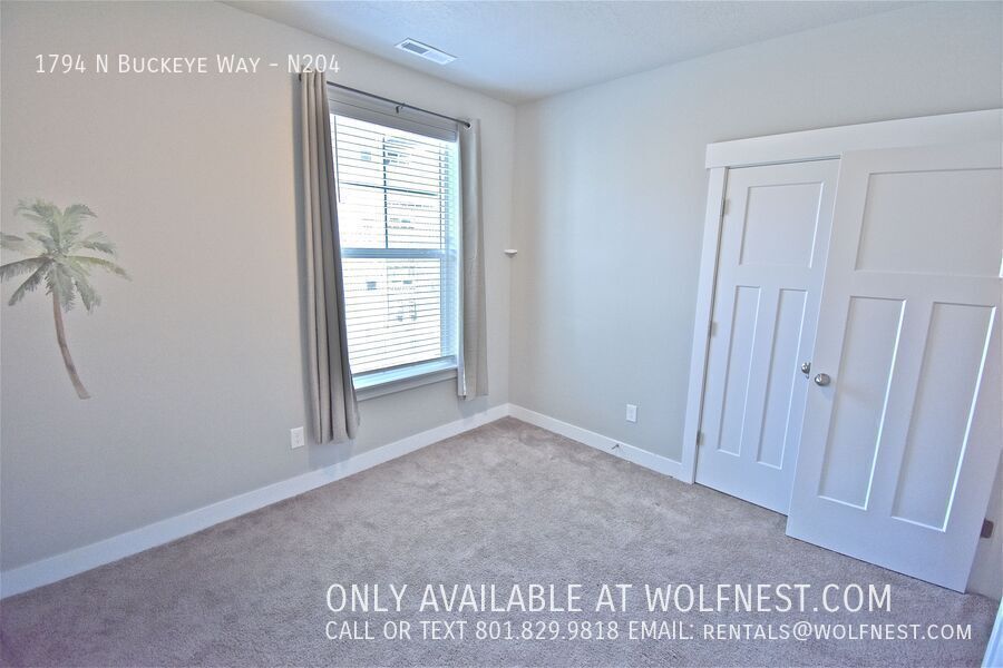 Stunning 3 Bed Saratoga Springs Condo! No Deposit Option! property image