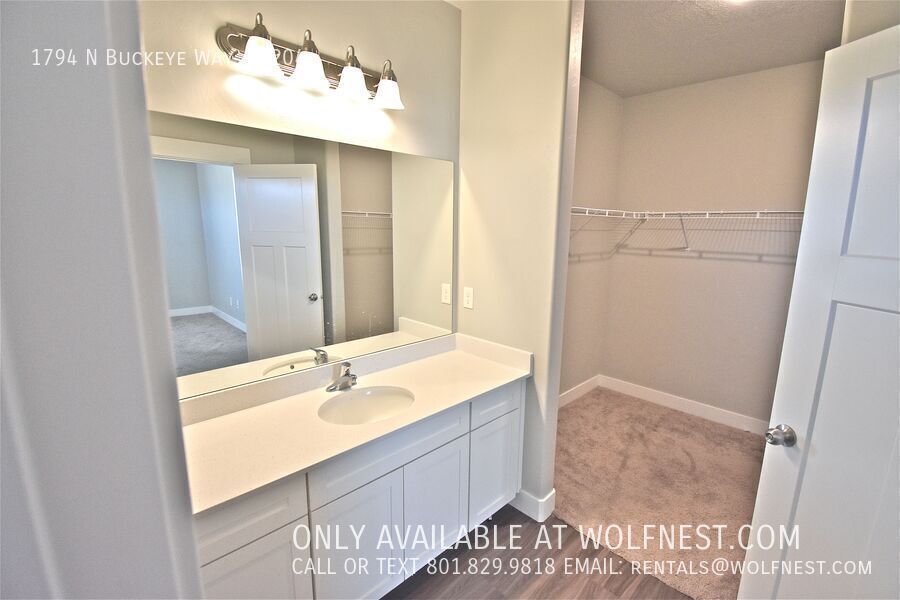 Stunning 3 Bed Saratoga Springs Condo! No Deposit Option! property image