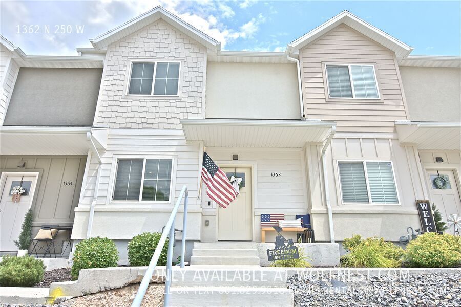 Gorgeous 3 Bed Sunset Townhome! No Deposit Option! property image