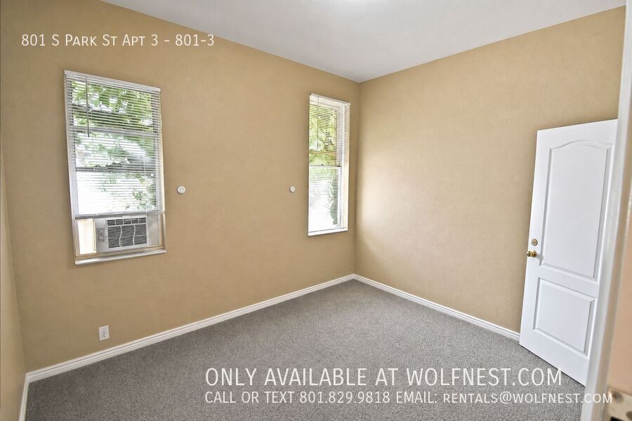 Charming 1 Bed Downtown Apt! No Deposit Option! property image