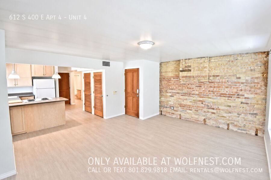 Beautiful 1 Bed Downtown Apt! No Deposit Option! property image