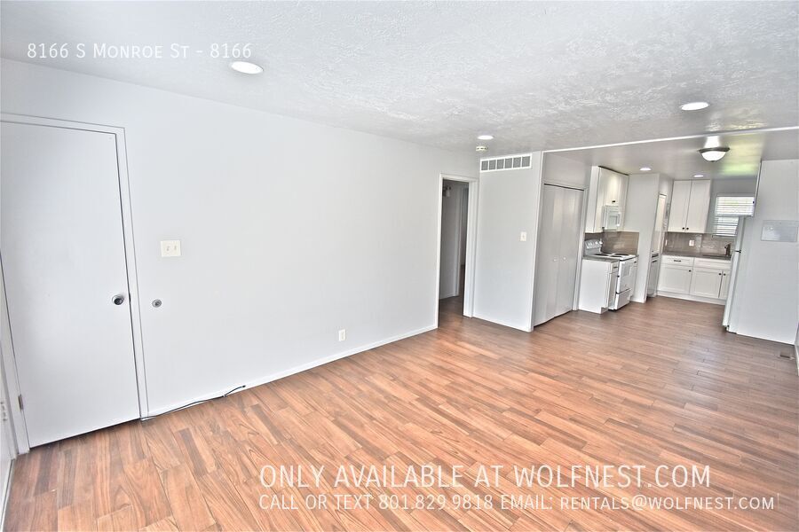 Remodeled 2 Bed Sandy Unit! No Deposit Option! property image