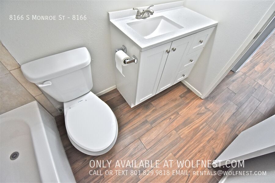 Remodeled 2 Bed Sandy Unit! No Deposit Option! property image