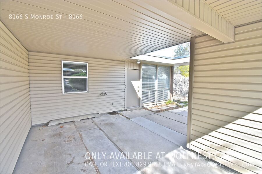 Remodeled 2 Bed Sandy Unit! No Deposit Option! property image