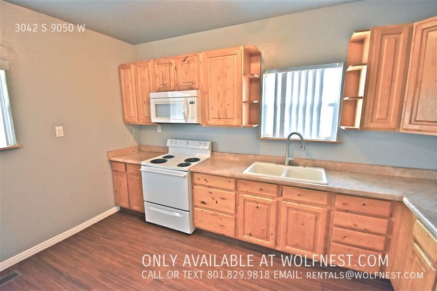 Spacious 2 Bed Magna Home! No Deposit Option! property image
