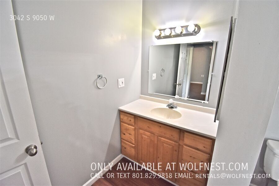 Spacious 2 Bed Magna Home! No Deposit Option! property image