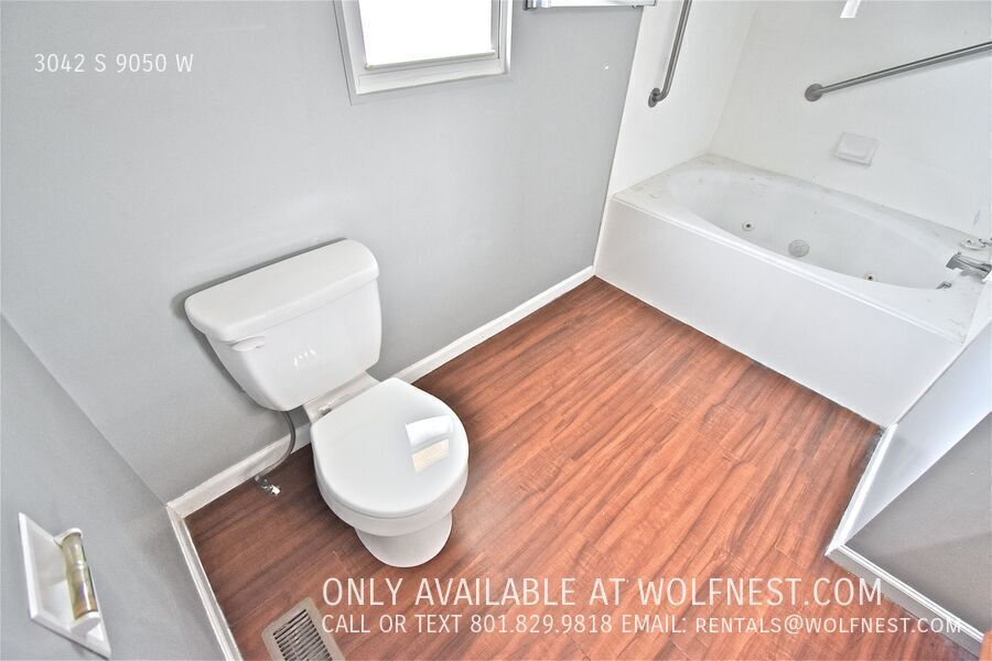 Spacious 2 Bed Magna Home! No Deposit Option! property image