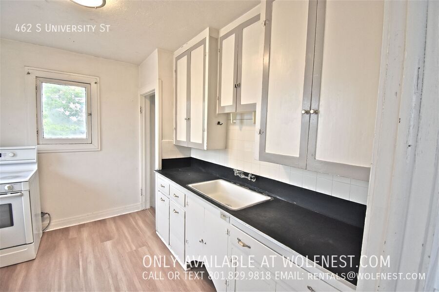 Charming 5 Bed University Home! No Deposit Option! property image