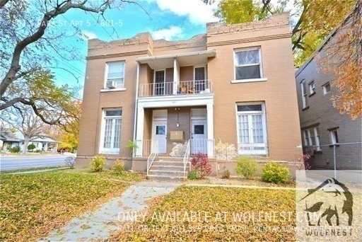 No Deposit Option! Cozy 1 Bed Downtown Basement Unit property image