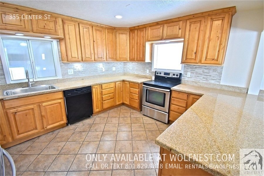 Fully Remodeled 3 Bedroom Clearfield Home! No Deposit Option! property image