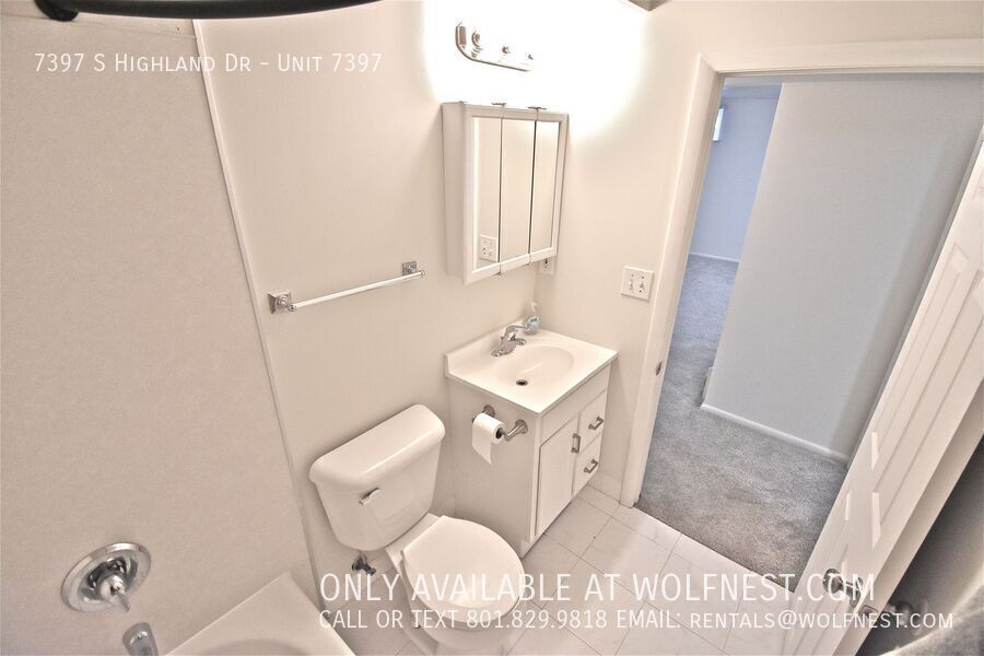 Remodeled 3 Bed Cottonwood Heights Unit! No Deposit Option! property image