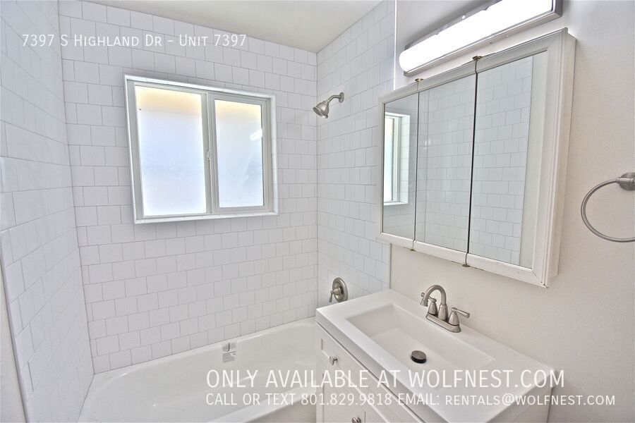 Remodeled 3 Bed Cottonwood Heights Unit! No Deposit Option! property image
