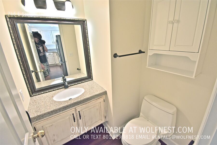 Beautiful 3 Bed Millcreek Townhome! No Deposit Option! property image