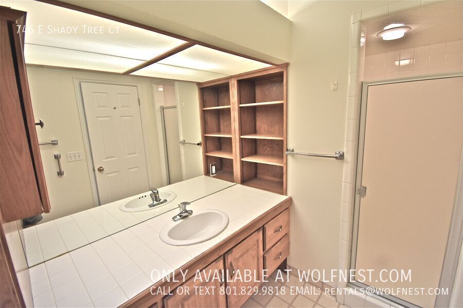 Beautiful 3 Bed Millcreek Townhome! No Deposit Option! property image