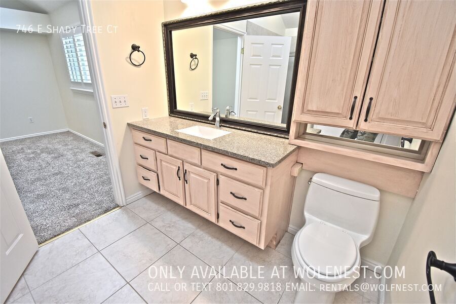 Beautiful 3 Bed Millcreek Townhome! No Deposit Option! property image