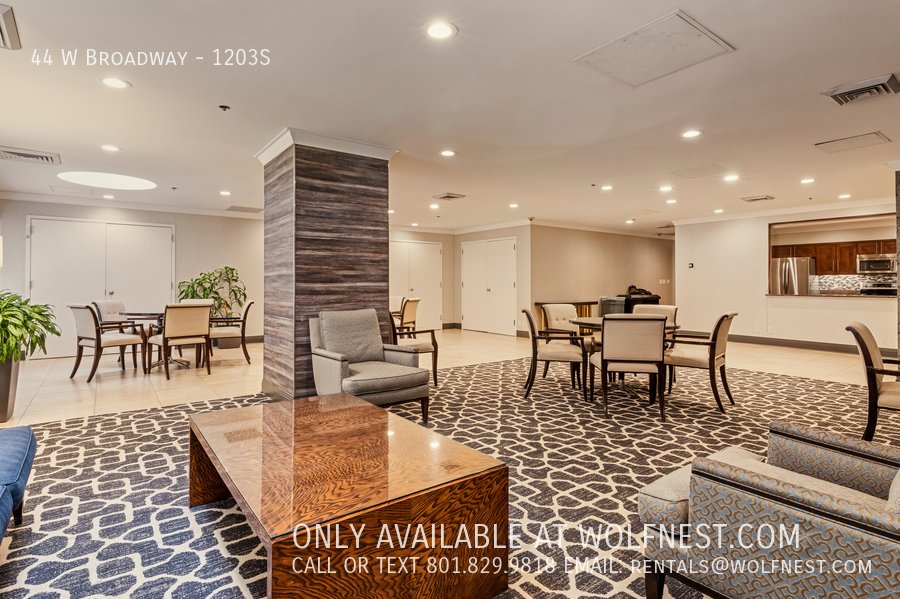 Remodeled 2 Bed Downtown Condo! No Deposit Option! property image
