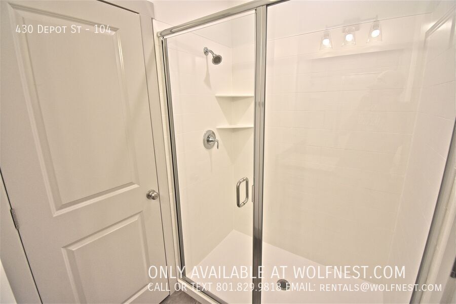 Newer 2 Bed Clearfield Townhome! No Deposit Option! property image
