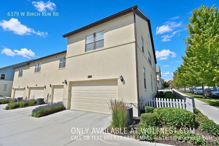 Beautiful 3 Bed Daybreak Townhome! No Deposit Option! property image