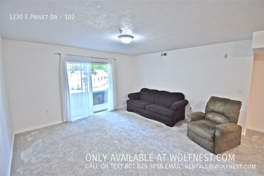 Stunning 2 Bed Cottonwood Heights Condo! No Deposit Option! property image