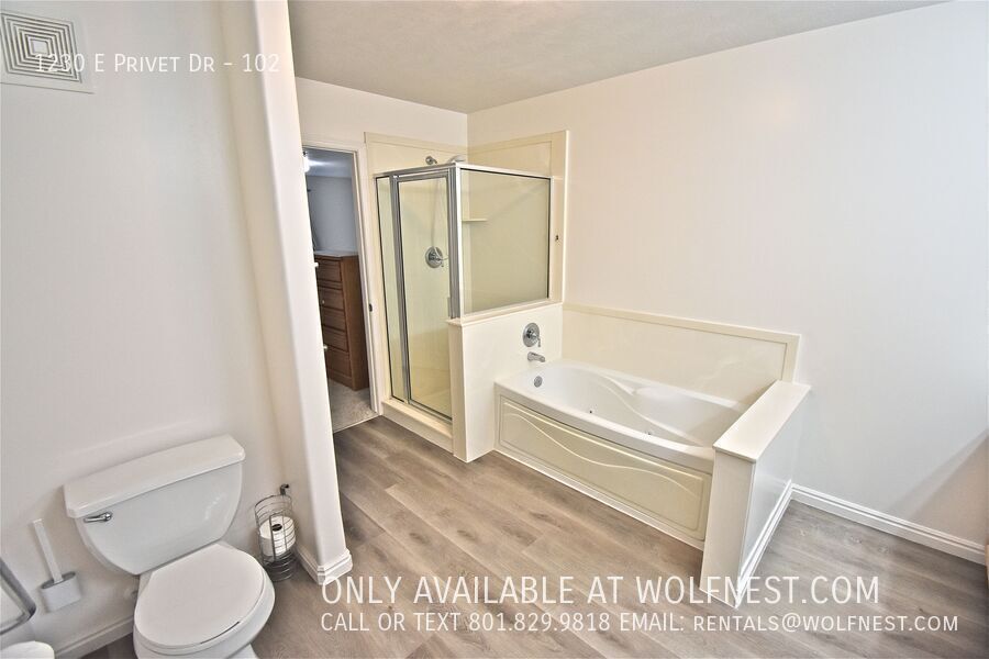 Stunning 2 Bed Cottonwood Heights Condo! No Deposit Option! property image