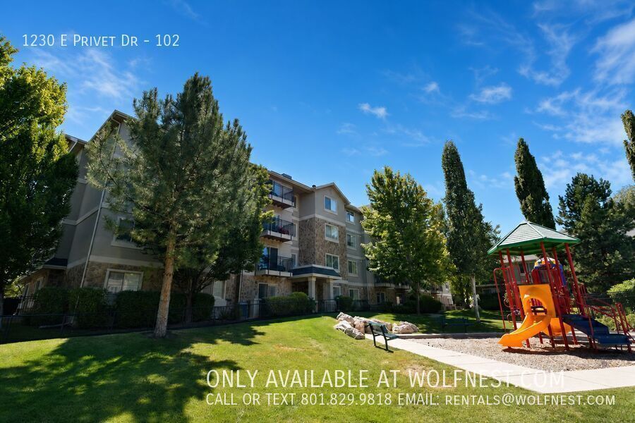Stunning 2 Bed Cottonwood Heights Condo! No Deposit Option! property image