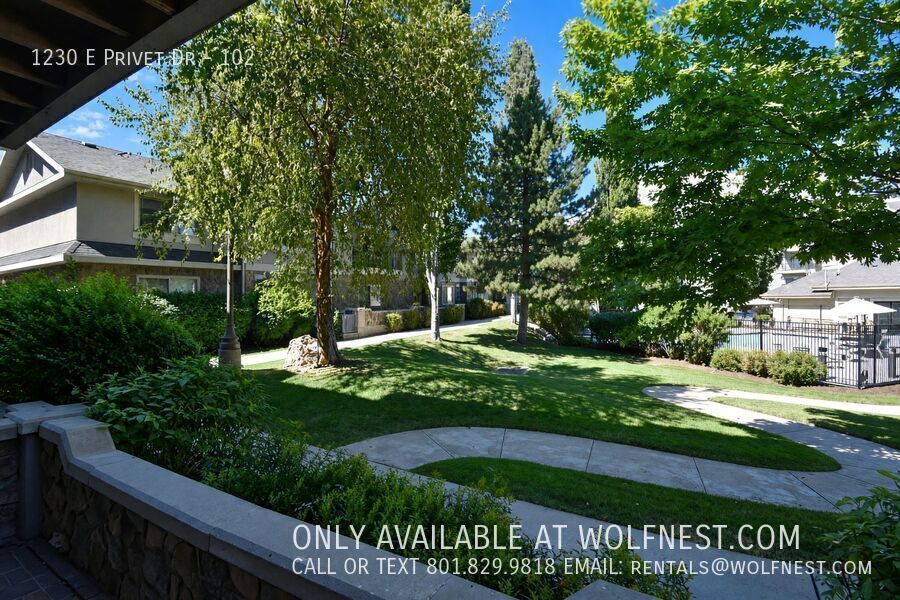 Stunning 2 Bed Cottonwood Heights Condo! No Deposit Option! property image