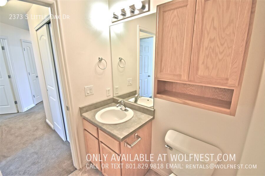 Lovely 3 Bed West Valley Townhome! No Deposit Option! property image