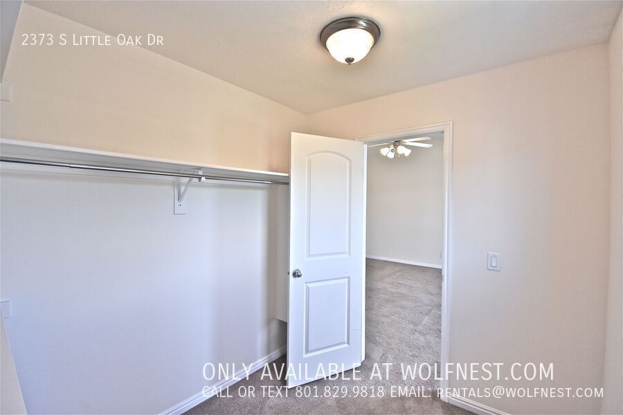 Lovely 3 Bed West Valley Townhome! No Deposit Option! property image
